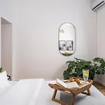 Old 3br 100sqm - Bright & Spacious - Renovated 2026