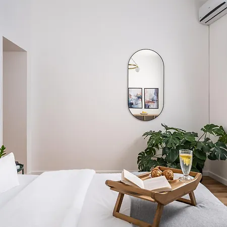 Old 3br 100sqm - Bright & Spacious - Renovated 2026