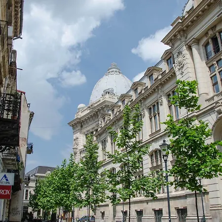 Old 3br 100sqm - Bright & Spacious - Renovated 2026 Διαμέρισμα *