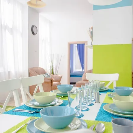 Appartement Old By Urbanesq *