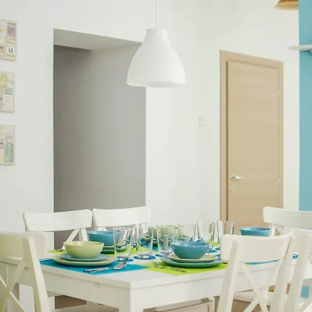 Appartement Old By Urbanesq