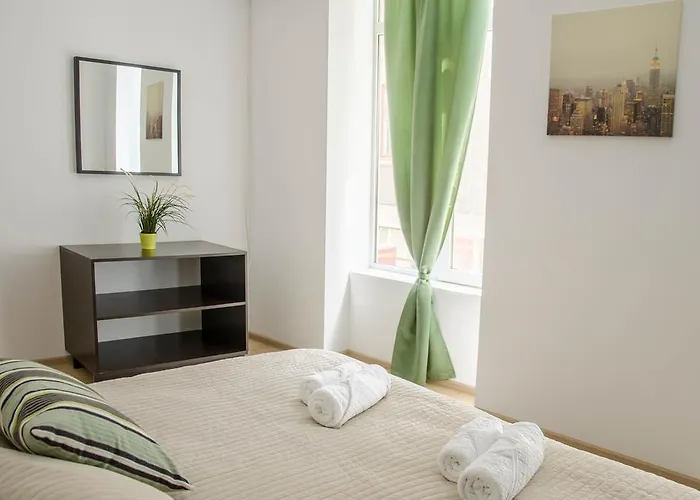 Apartmán Old City Area-3Br-100 Sqm-Completely Renovated