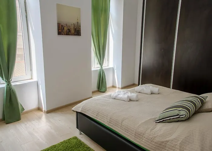 Apartman Old By Urbanesq